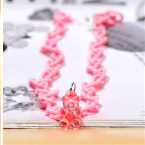 Gummy bear necklace 🐻💓🐻💕 - Picture 4 of 6